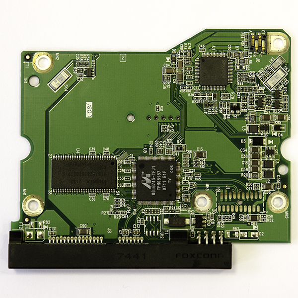 Відновлення HDD проводиться з використанням програмно - апаратного комплексу PC-3000, який виробляє максимально повну копію, шляхом посекторного копіювання на справний носій