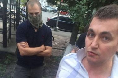 27 липня 2016, 7:00 Переглядів:   Адвокат Платона стверджує, що його підзахисний (праворуч) & ndash;  громадянин України