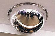 Компанія Алсек пропонує широкий асортимент дзеркал безпеки:   охоронні дзеркала;   антікражние дзеркала;   дорожні дзеркала з підігрівом;   сферичні дзеркала;   купольні дзеркала спостереження;   оглядові дзеркала безпеки;   досмотровое дзеркало